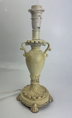 Small vintage style urn - vintage, shaped