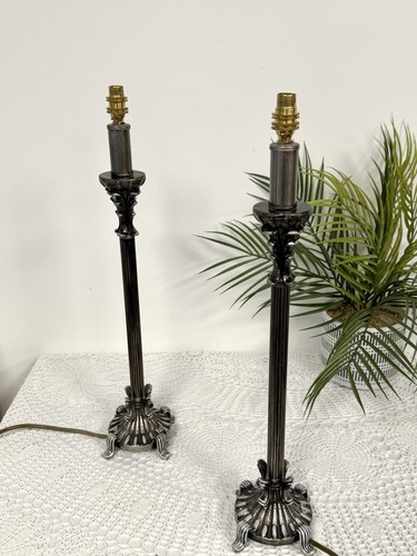 Pair vintage gothic black - of,